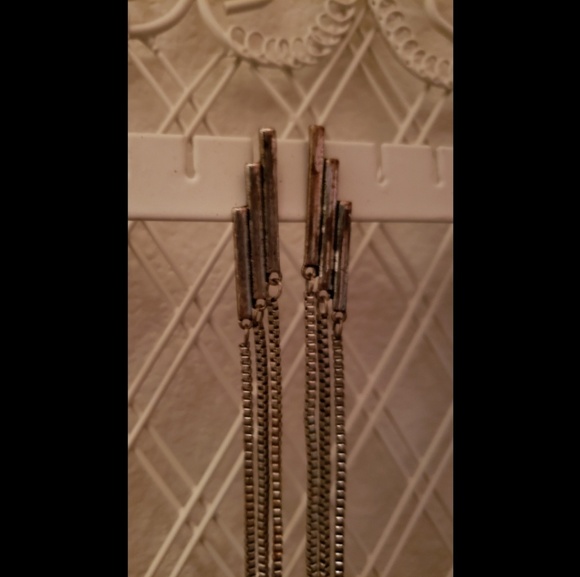 💲💲Rustic Long Silver Earrings💲💲 - Picture 2 of 2